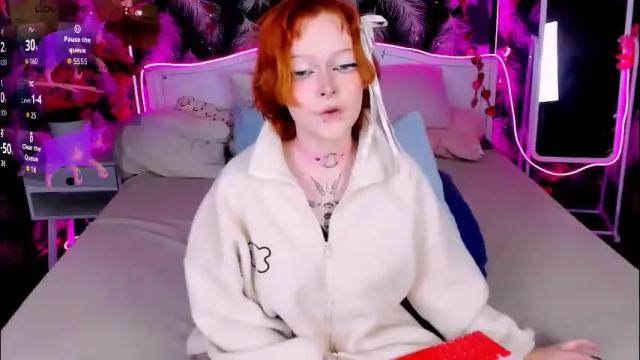 Image 4 of nicolefloret Stream on Chaturbate on 1 month ago