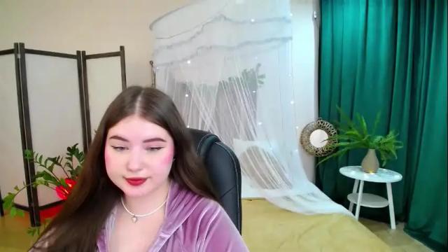 Image 2 of nicolefoxery Stream on Chaturbate on 2 months ago