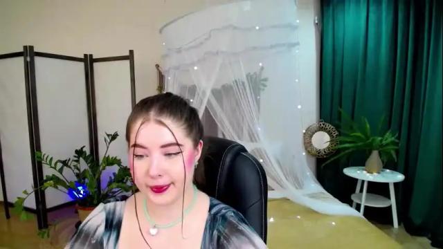 Image 2 of nicolefoxery Stream on Chaturbate on 1 month ago