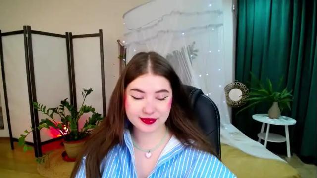 Image 3 of nicolefoxery Stream on Chaturbate on 1 month ago