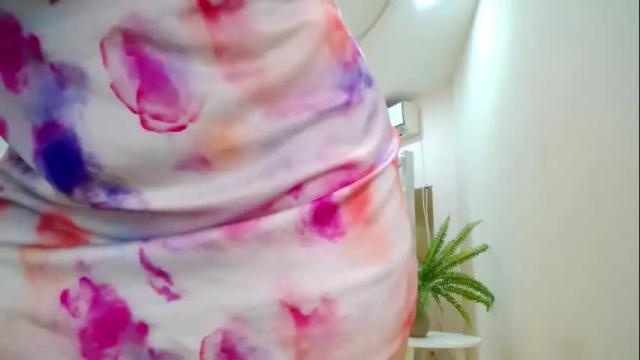 Image 8 of nicolefoxery Stream on Chaturbate on 1 month ago