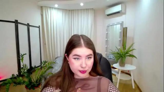 Image 7 of nicolefoxery Stream on Chaturbate on 1 month ago