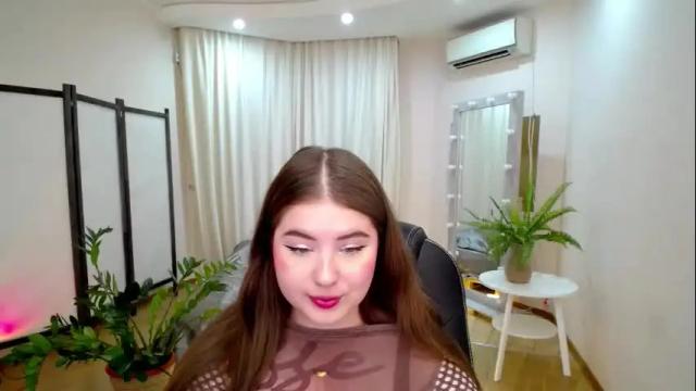 Image 8 of nicolefoxery Stream on Chaturbate on 1 month ago