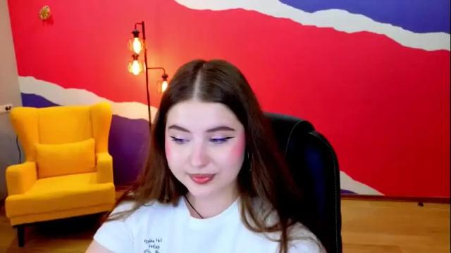 Image 11 of nicolefoxery Stream on Chaturbate on 24 days ago