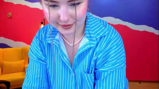 Image 8 of nicolefoxery Stream on Chaturbate on 20 days ago