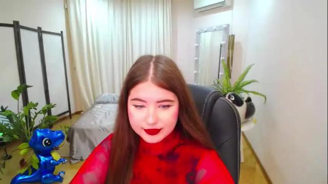 Image 2 of nicolefoxery Stream on Chaturbate on 16 days ago