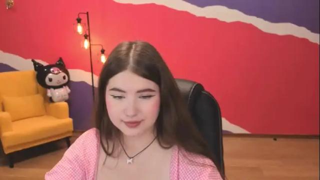 Image 8 of nicolefoxery Stream on Chaturbate on 5 days ago