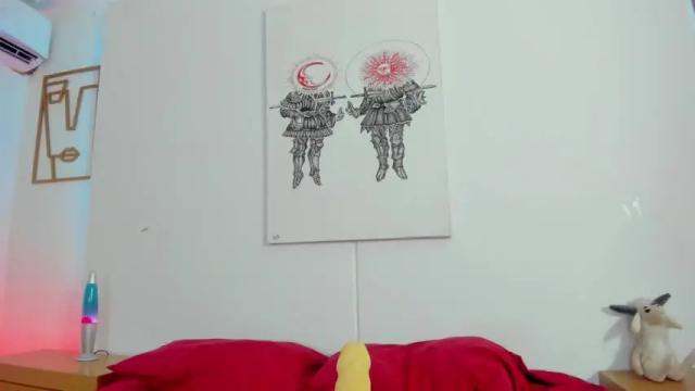 Image 11 of nicolefoxx23 Stream on Chaturbate on 14 months ago
