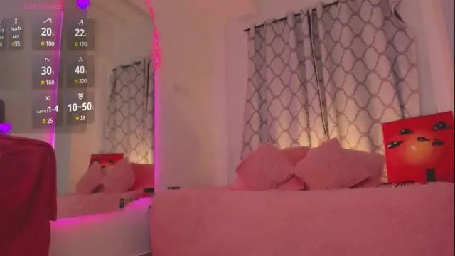 Image 11 of nicolejaymes_ Stream on Chaturbate on 4 months ago