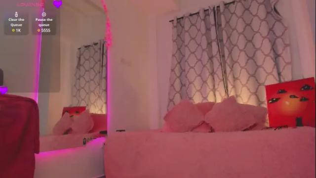 Image 12 of nicolejaymes_ Stream on Chaturbate on 4 months ago