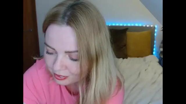 Image 10 of nicolelinharts Stream on Chaturbate on 2 months ago