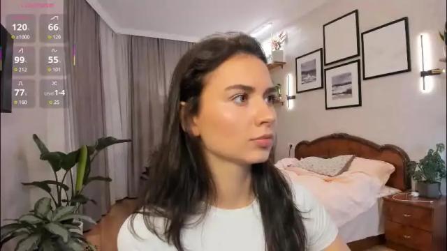 Image 12 of nicoleluuv Stream on Chaturbate on 2 months ago