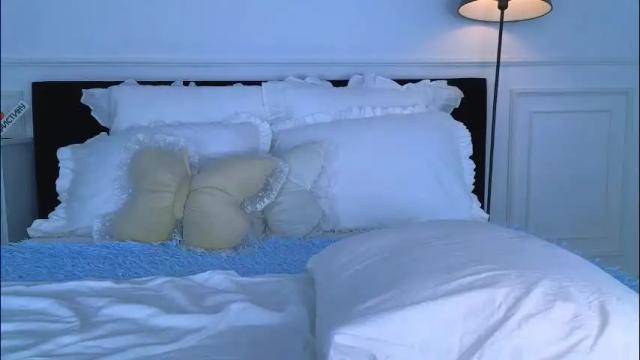 Image 4 of nicolemarani Stream on Chaturbate on 13 days ago