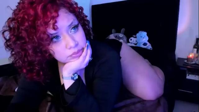 Image 11 of nicoleozzyy Stream on Chaturbate on 16 days ago