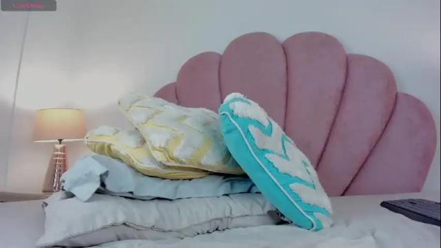 Image 8 of nicoleparadise_ Stream on Chaturbate on 1 month ago