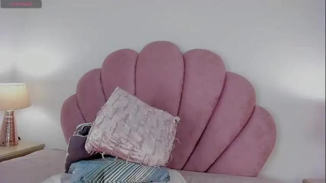 Image 6 of nicoleparadise_ Stream on Chaturbate on 1 month ago