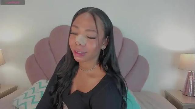 Image 2 of nicoleparadise_ Stream on Chaturbate on 1 month ago