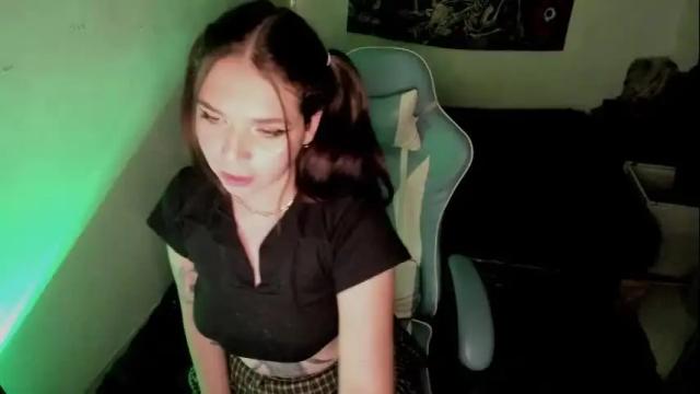 Image 12 of nicolepeachx Stream on Chaturbate on 1 month ago