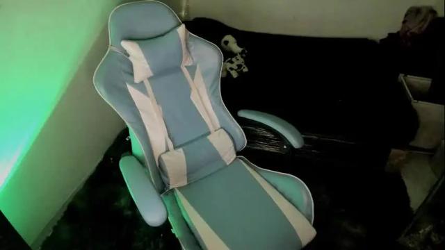 Image 8 of nicolepeachx Stream on Chaturbate on 1 month ago