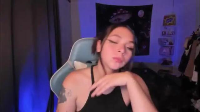 Image 12 of nicolepeachx Stream on Chaturbate on 1 month ago