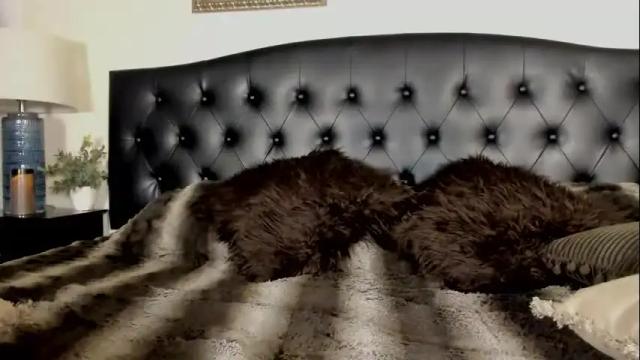 Image 6 of nicolesolace Stream on Chaturbate on 2 months ago