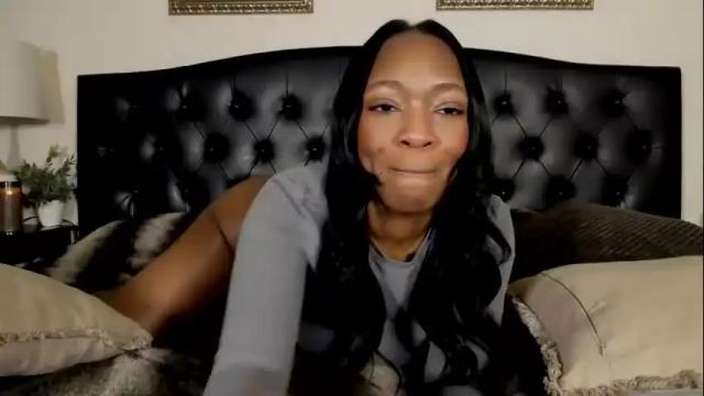 Image 11 of nicolesolace Stream on Chaturbate on 1 month ago