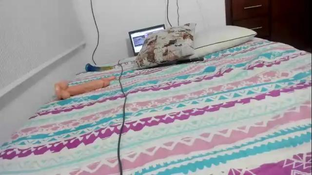 Image 7 of nicolett_aa Stream on Chaturbate on 2 months ago