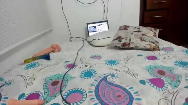 Image 4 of nicolett_aa Stream on Chaturbate on 1 month ago