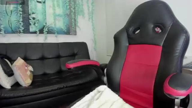 Image 7 of nicoletta_c66 Stream on Chaturbate on 18 months ago