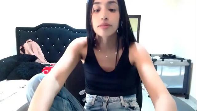 Image 4 of nicoletta_c66 Stream on Chaturbate on 16 days ago
