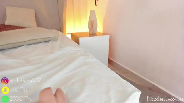 Image 10 of nicolettebale Stream on Chaturbate on 13 days ago