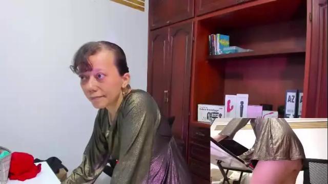 Image 3 of nicolettryan Stream on Chaturbate on 3 days ago