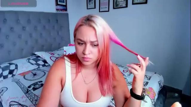 Image 7 of nicolewind_ Stream on Chaturbate on 1 month ago