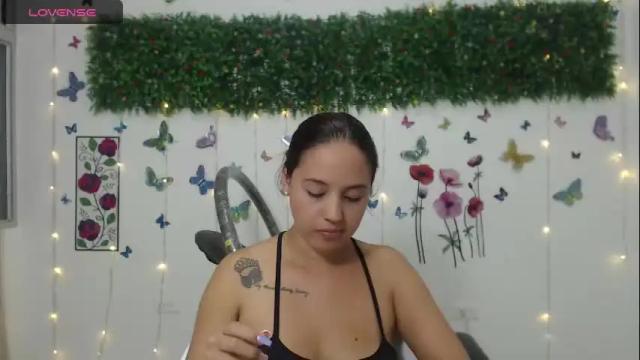 Thumbnail 3, nicoleychris's Stream at Chaturbate, 19 months ago
