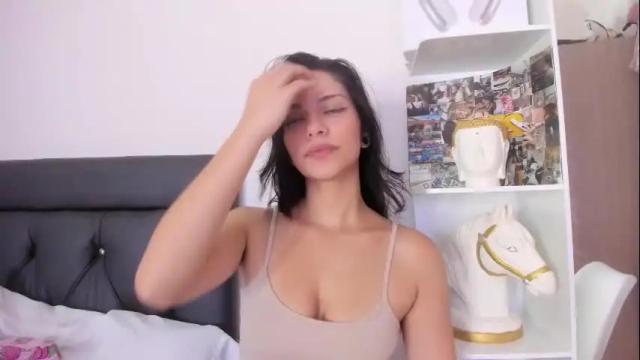 Image 2 of nicoll69_secrets Stream on Chaturbate on 7 months ago