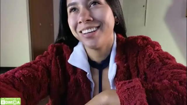 Image 3 of nicollbashel Stream on Chaturbate on 1 month ago