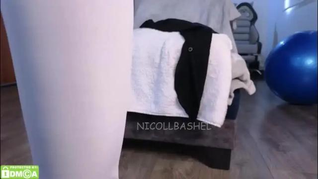 Image 11 of nicollbashel Stream on Chaturbate on 23 days ago