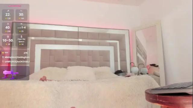 Image 11 of nicolle_foxy Stream on Chaturbate on 1 month ago