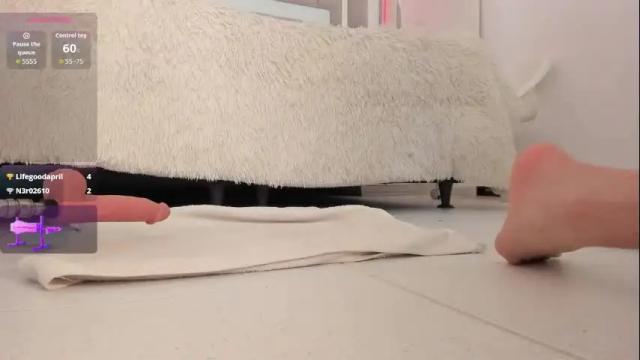 Thumbnail 3, nicolle_foxy's Stream at Chaturbate, 1 month ago