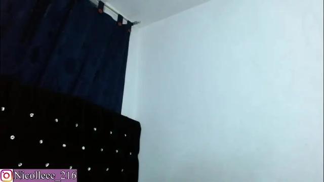 Image 7 of nicolle_sabinas Stream on Chaturbate on 2 months ago