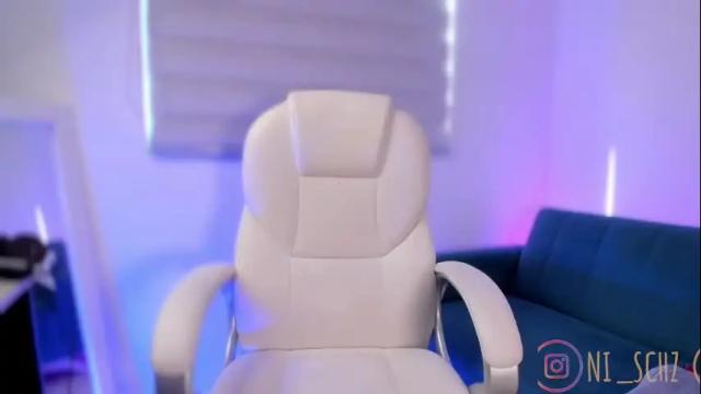 Image 7 of nicolle_sanchezz Stream on Chaturbate on 1 month ago