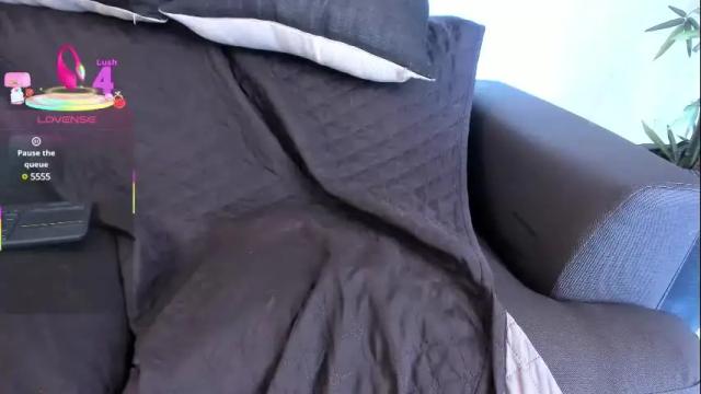 Image 2 of nicollelima Stream on Chaturbate on 4 days ago
