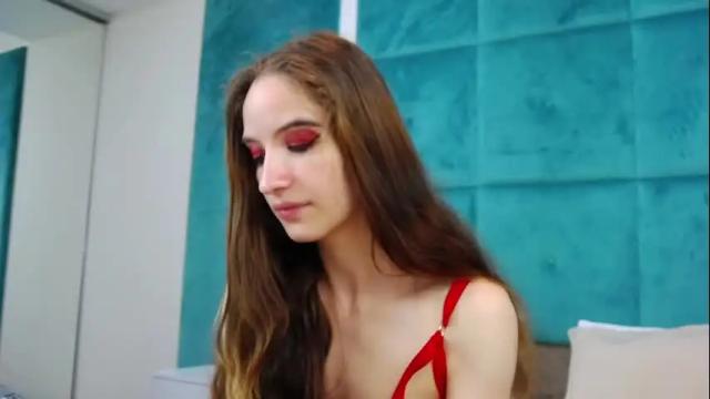 Image 8 of nicollemiles Stream on Chaturbate on 3 days ago
