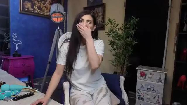 Image 2 of nicollepalmer Stream on Chaturbate on 16 days ago