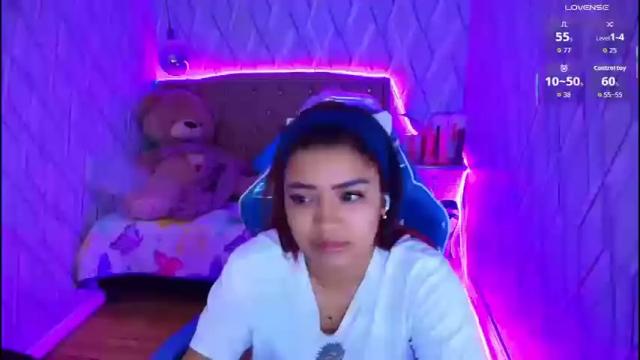 Image 3 of nicolletaylorq Stream on Chaturbate on 29 days ago