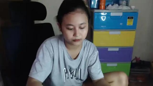 Image 8 of nicolletteyvonne Stream on Chaturbate on 19 months ago