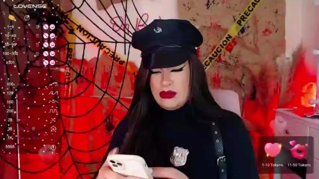 Image 12 of nicolricci Stream on Chaturbate on 18 months ago