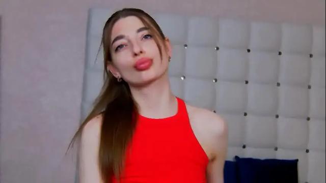 Image 10 of nicolros Stream on Chaturbate on 14 days ago