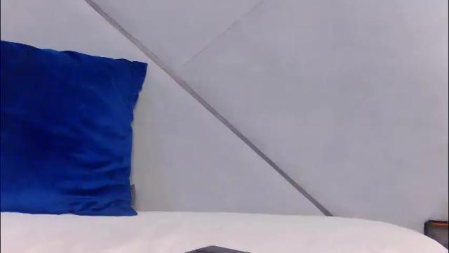 Image 12 of nicolros Stream on Chaturbate on 2 months ago