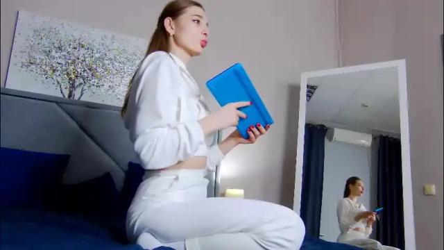 Image 11 of nicolros Stream on Chaturbate on 1 month ago